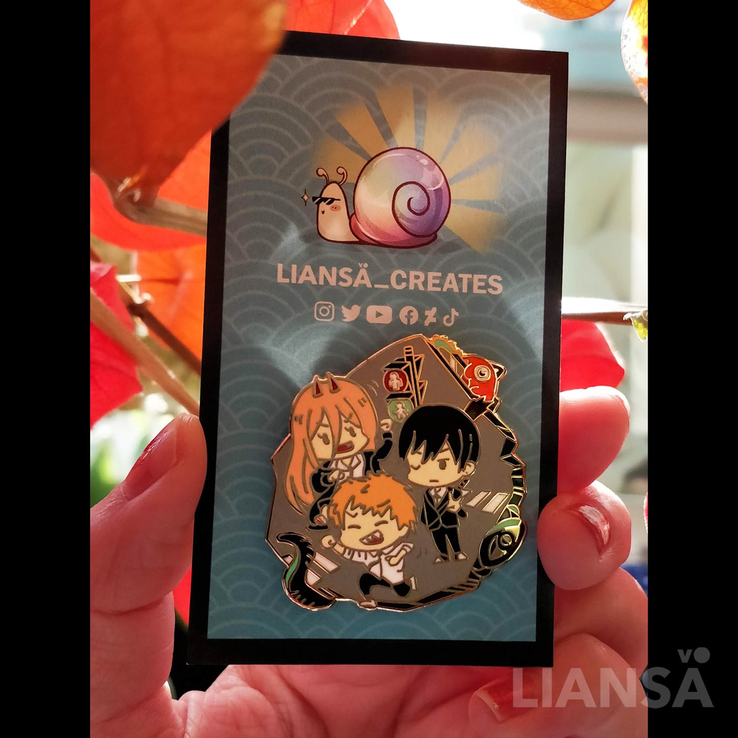 Chainsaw Streetlight Pin