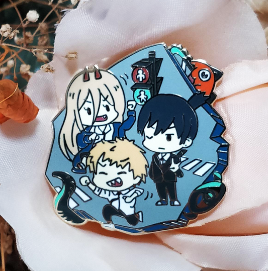 Chainsaw Streetlight Pin